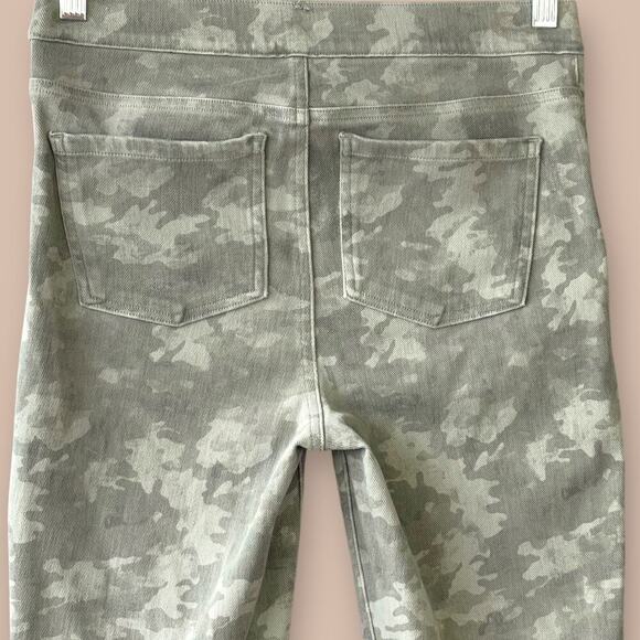 SPANX Camo Jeggings Slim Fit Ankle Leggings Pull On Size M Stone Washed Stretchy - Picture 8 of 16